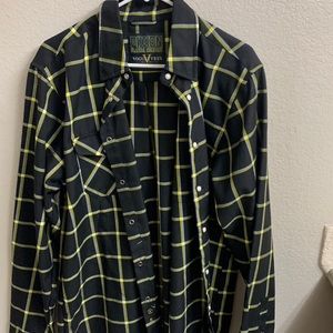 Dixxon Flannel, Brand New Never Worn. Awesome Limited Release Vogue Tyres. Large